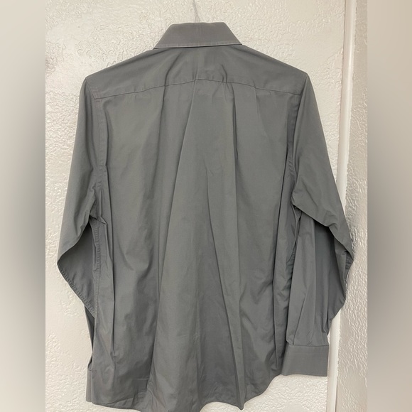 Express - Modern Fit (size medium 15-15 (1/2)) - preowned - Picture 3 of 3